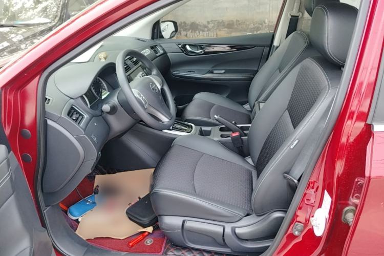 Used Nissan Tiida 2019 1.6L CVT Smart Drive Version China VI Standard Left Front Seat