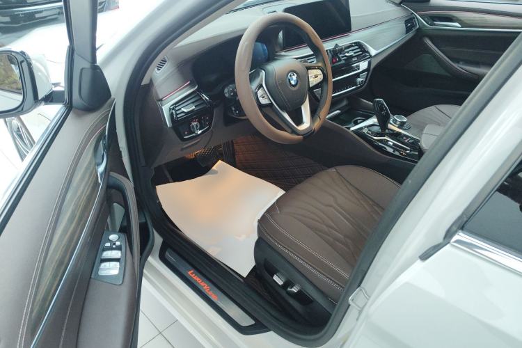 Used BMW 5 Series New Energy 2022 Updated Version 535Le Luxury Package
