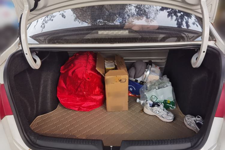 Used Volkswagen Santana 2015 1.6L Automatic Fashion Edition