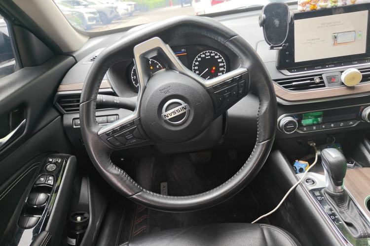 Used Nissan Teana 2021 2.0L XL Comfort Edition Steering Wheel