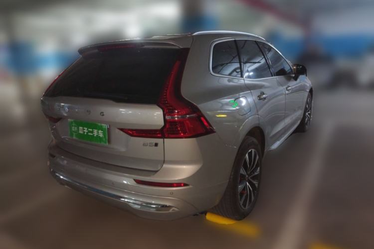 Used Volvo XC60 2024 B5 4x4 Smart Luxury Edition Rear Right 45 Deg