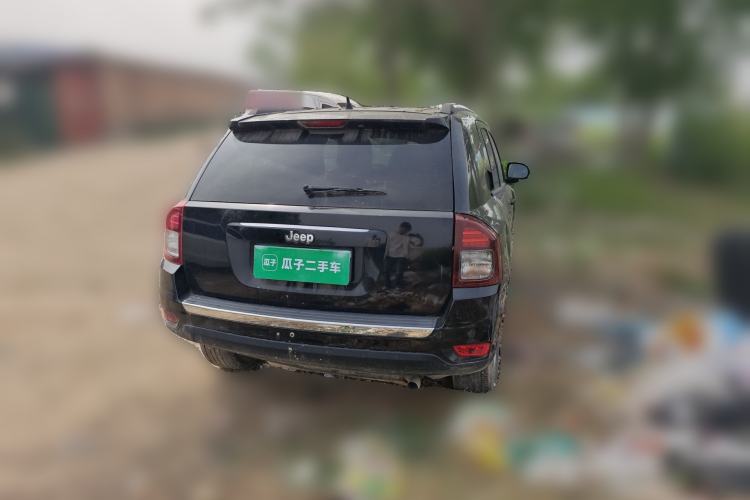 Used Jeep Compass 2014 2.4L four-wheel drive sport version Rear Right 45 Deg