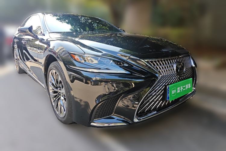 Used Lexus LS 2018 500h Executive Edition China V Standard