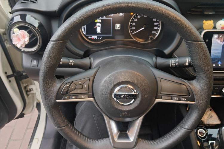 Used Nissan Kicks 2021 1.5L XV CVT Smart Connect Luxury Edition