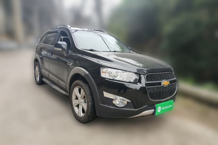 Used Chevrolet Captiva 2012 2.4L 4x4 Flagship Edition 7 Seats