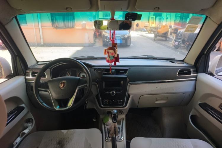 Used Jinbei New Hiace X30L 2016 1.5L Wealth Edition Van DLCG14