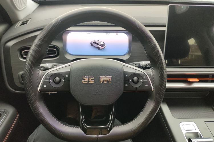 Used BAIC Off-Road BJ30 2026 Model Traveler 1.5T Hybrid Standard Version
