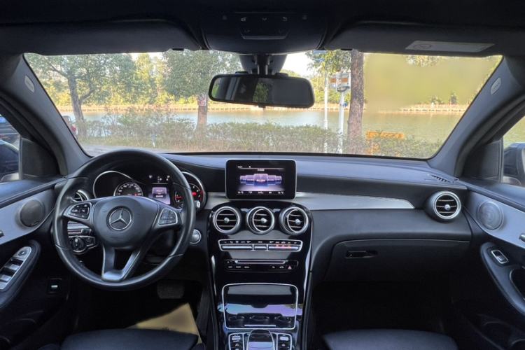 Used Mercedes-Benz GLC Coupe 2017 GLC 200 4MATIC Coupe SUV