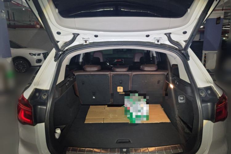 Used BMW X1 2016 xDrive25Li Luxury Model Trunk