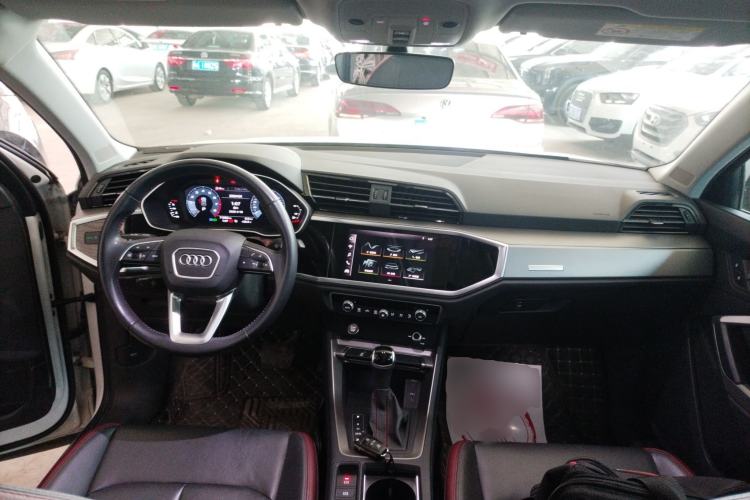 Used Audi Q3 2020 35 TFSI Fashionable and Elegant Model
