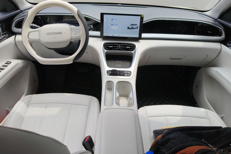 Used Geely Galaxy Geome 2026 Model 310km Youth Edition
