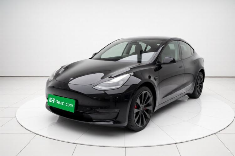Used Tesla Model Y 2022 Long-Range All-Wheel-Drive Version