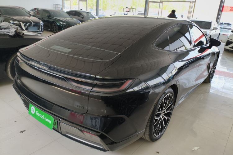 Used Geely Galaxy E8 2024 620 km All-Wheel-Drive Starship Performance Edition
