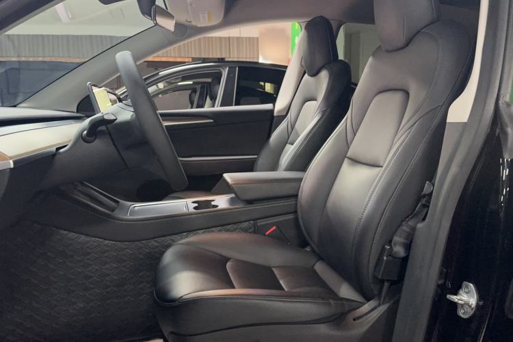 Used Tesla Model Y 2021 Standard Range Rear-Wheel Drive Version
