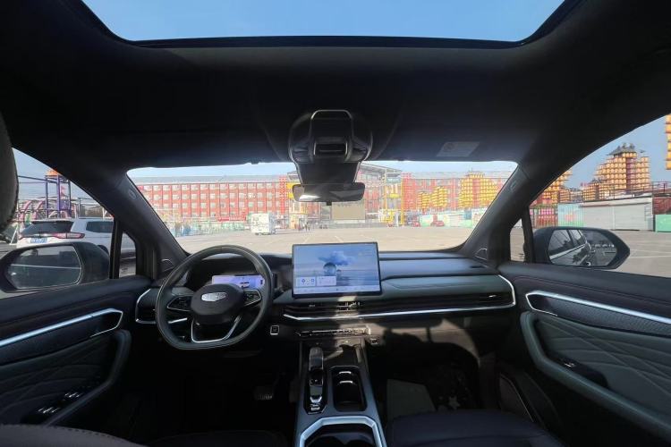 Used Geely Auto Haoyue L 2024 2.0T DCT Flagship Version
