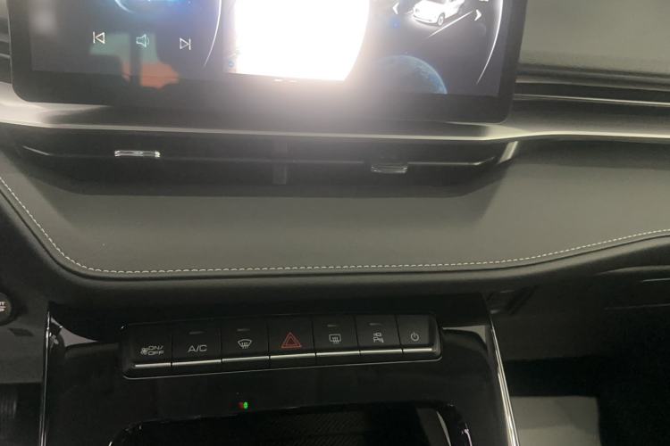 Used Haval H6 2022 3rd Generation 1.5T Automatic Two-Wheel Drive Pro Audio And AC Panel