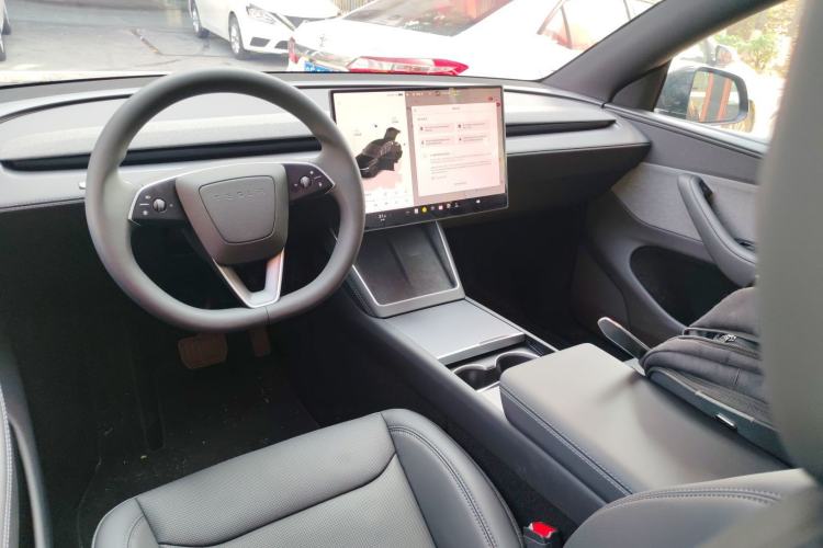 Used Tesla Model Y 2026 Rear-Drive Model
