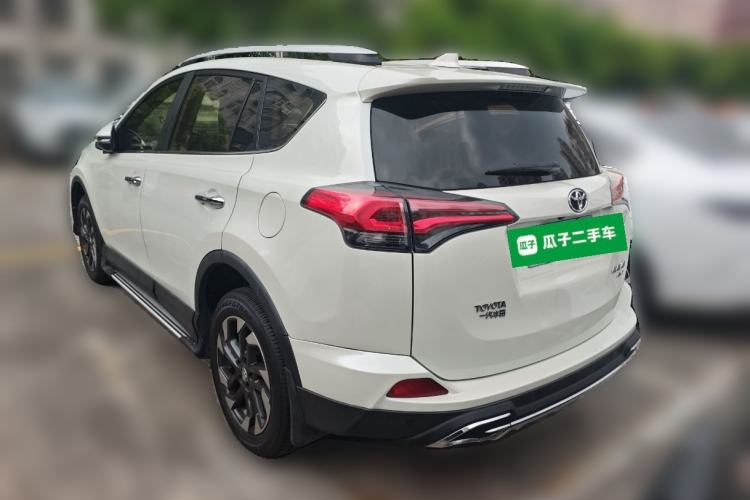 Used Toyota RAV4 2016 2.5L Automatic 4x4 Elite Edition