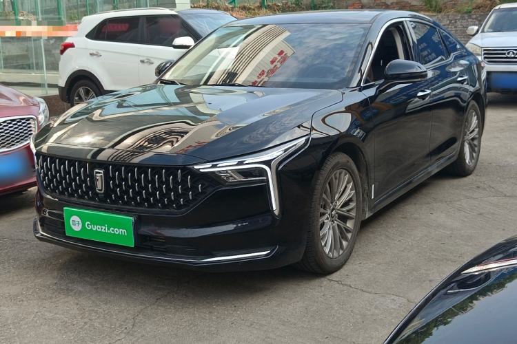 Used Bestune B70 2025 Dragon Edition 1.5T Quality Enjoyment Model Guazi used car, China used car export, Used car for sale, Used cars, Cheapest cars for sale