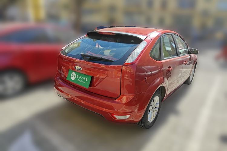 Used Ford Focus 2013 Hatchback Classic 1.8L Automatic Base Model
