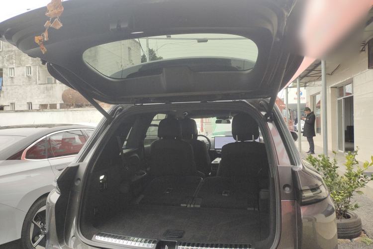 Used Li Auto L8 2023 Pro Model