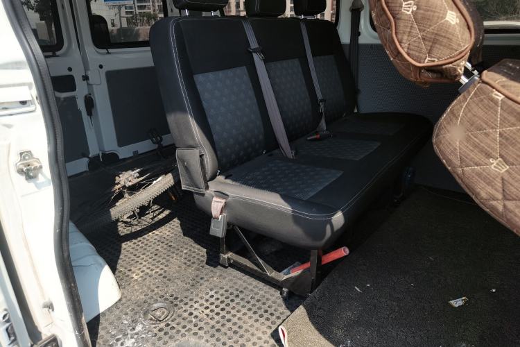 Used SAIC MAXUS Xintu V80 2021 2.0T Manual Classic Aoyuntong Short Wheelbase Ultra-Low Roof 5/6-Seater
