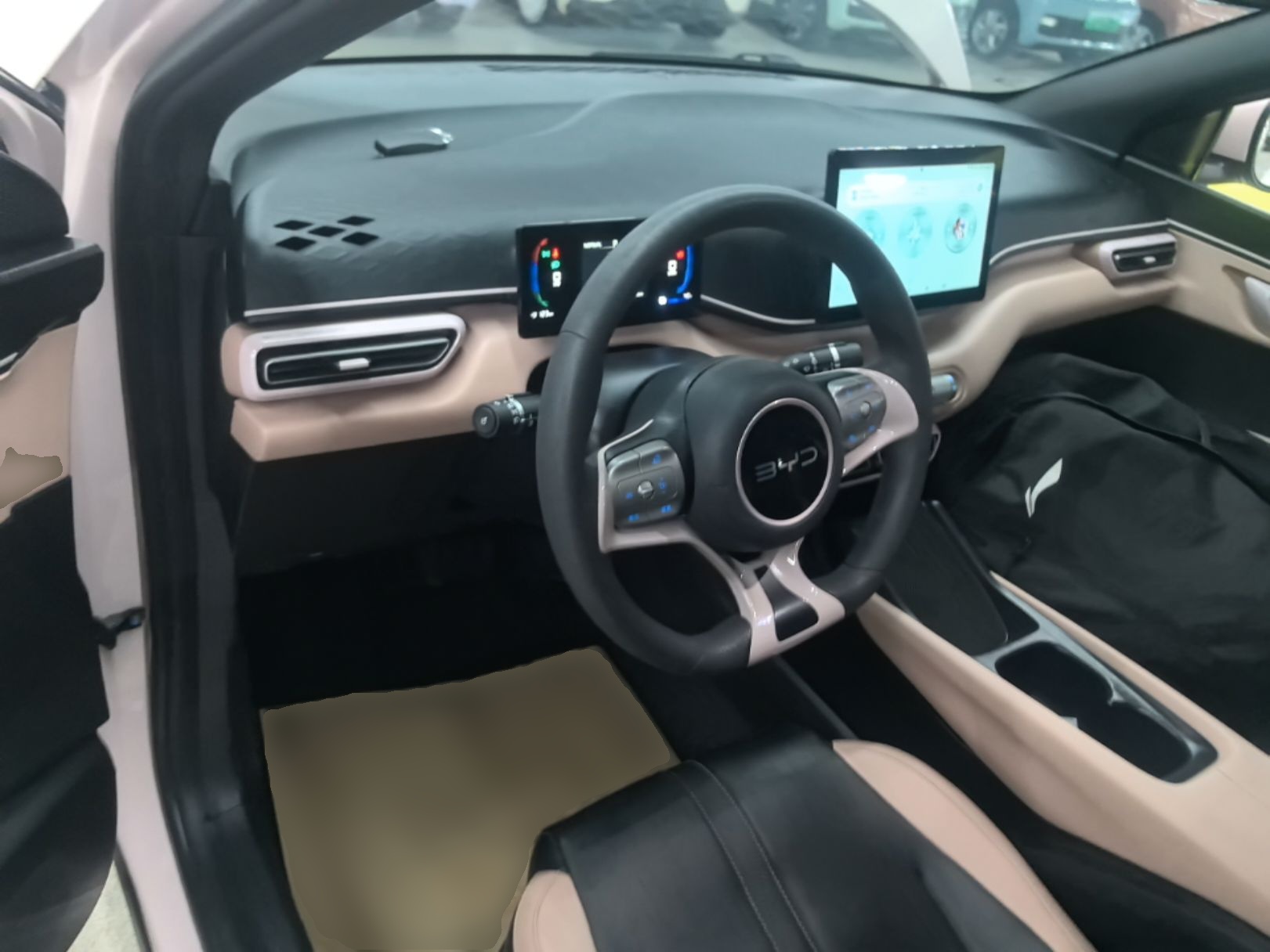 BYD Seagull 2025 305km Active Version — снимка 12
