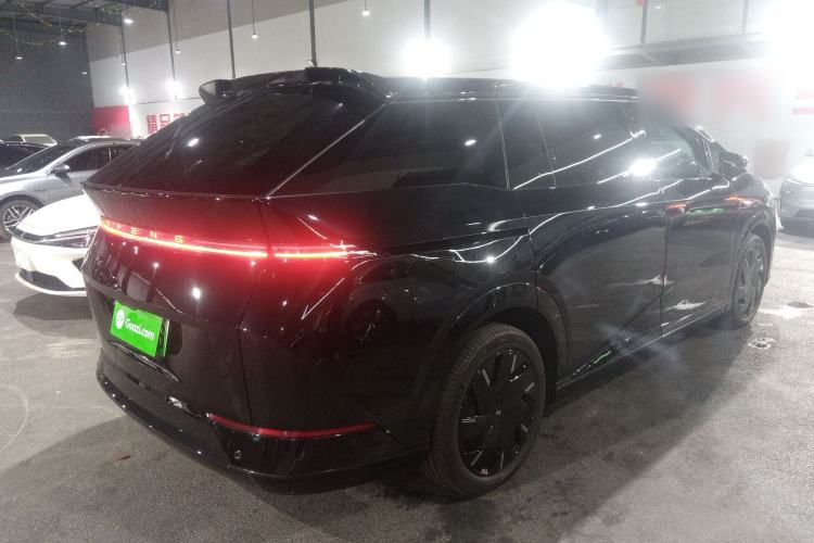 Used XPeng X9 2024 702 Ultra-Long Range Max Rear Right 45 Deg