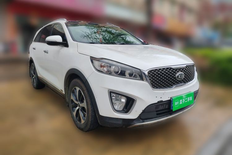 Used Kia Sorento 2015 Sorento L 2.4L Gasoline 4WD Elite Edition 5 Seats China V Emission Standard Front Right 45 Deg