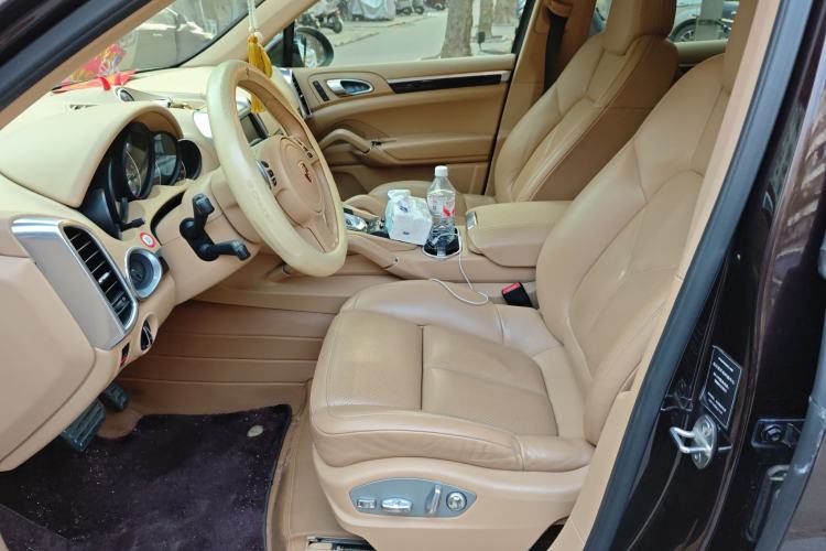 Used Porsche Cayenne 2011 Cayenne S 4.8L