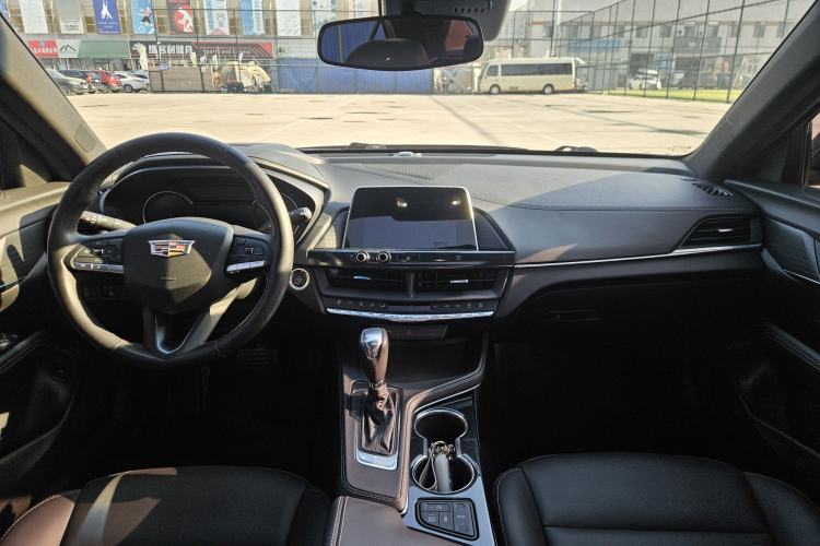 Used Cadillac CT4 2021 28T Fashion Edition
