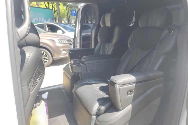 Used Zeekr 009 2022 WE Edition
