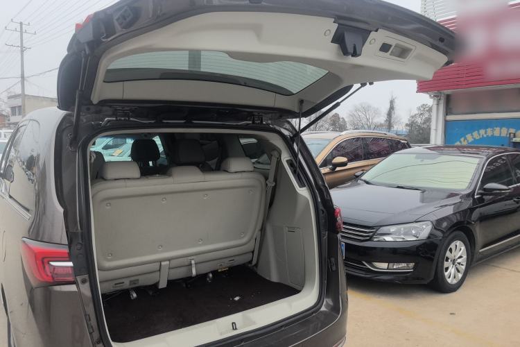 Used Buick GL8 2022 Land Executive Class 652T Prestige Model
