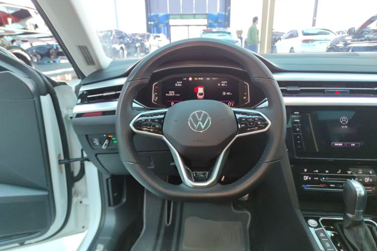 Used Volkswagen FAW-Volkswagen CC 2023 380TSI Striking Edition
