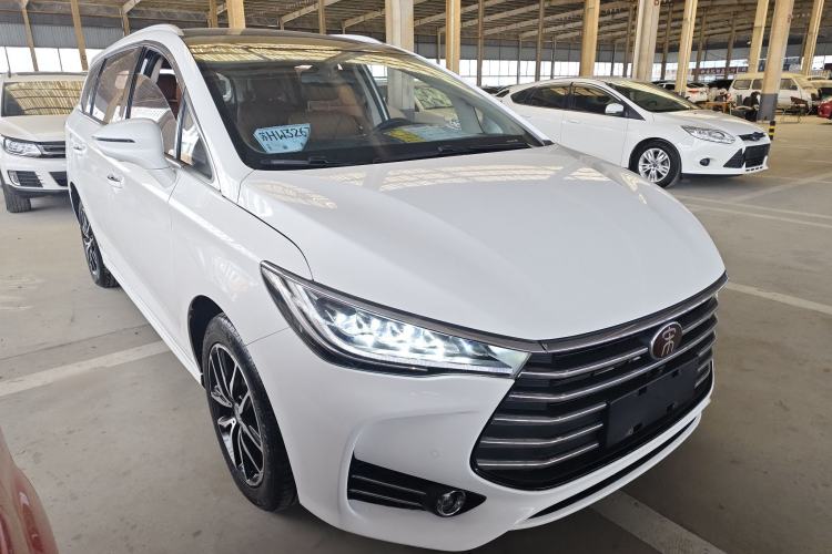 Used BYD Song MAX 2018 1.5T Automatic Smart Connect Flagship Model 6 Seats
