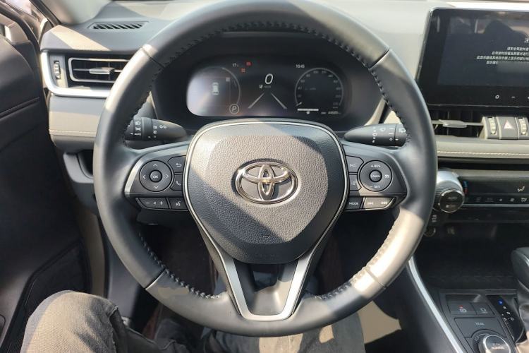 Used Toyota Wildlander 2023 Dual-Engine 2.5L E-CVT 4x4 Luxury PLUS Edition