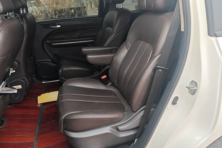 Used GAC Trumpchi M6 2019 270T Automatic Luxury Edition (6-seater) - China V Standard
