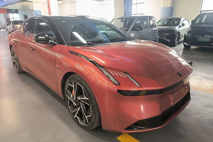 Used Lynk & Co Z10 2025 95 kWh 702 km All-Wheel Drive Intelligent Driving Ultra Exterior 1