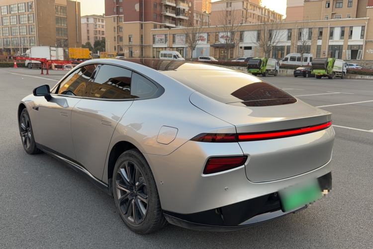 Used XPeng P7 2022 670E+