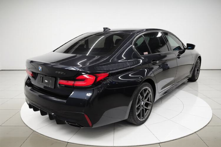 Used BMW 5 Series 2022 Restyled 525Li M Sport Package
