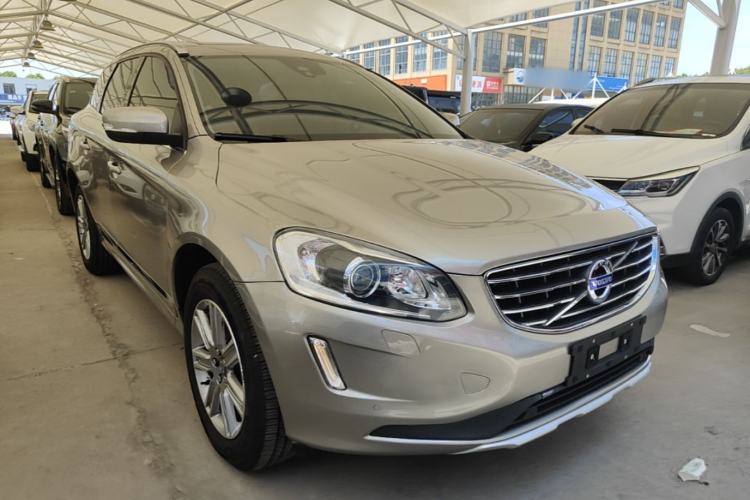 Used Volvo XC60 2016 T5 Smart Version

