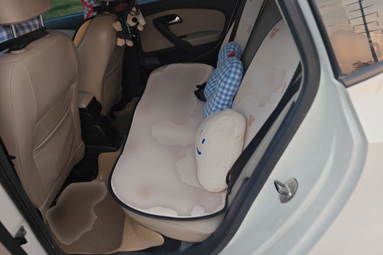 Used Volkswagen Polo 2013 1.6L Automatic Luxury Edition Left Rear Seat