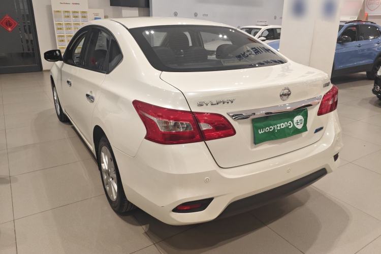 Used Nissan Sylphy 2016 1.6 XL CVT Luxury Edition Rear Left 45 Deg