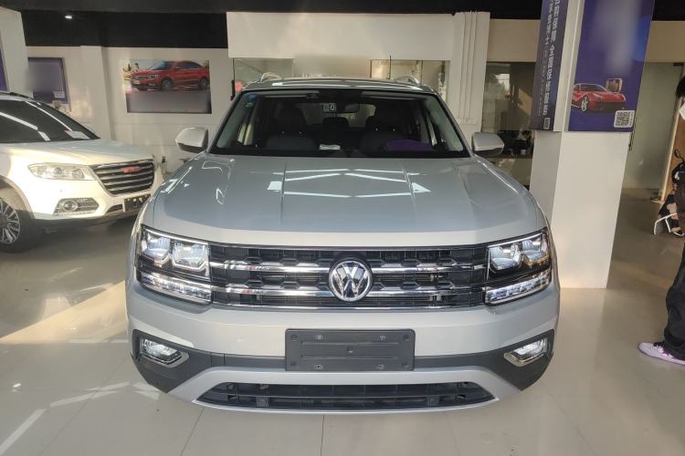 Used Volkswagen Teramont 2019 330TSI Two-Wheel-Drive Luxury Edition China VI Standard
