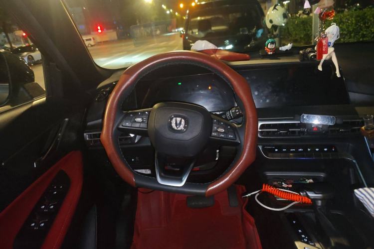 Used Changan CS35PLUS 2021 Revised Version Blue Whale NE 1.4T DCT Luxury Edition
