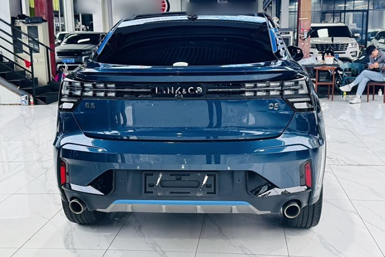 Used Lynk & Co 05 2020 2.0TD Two-Wheel Drive Shine Halo