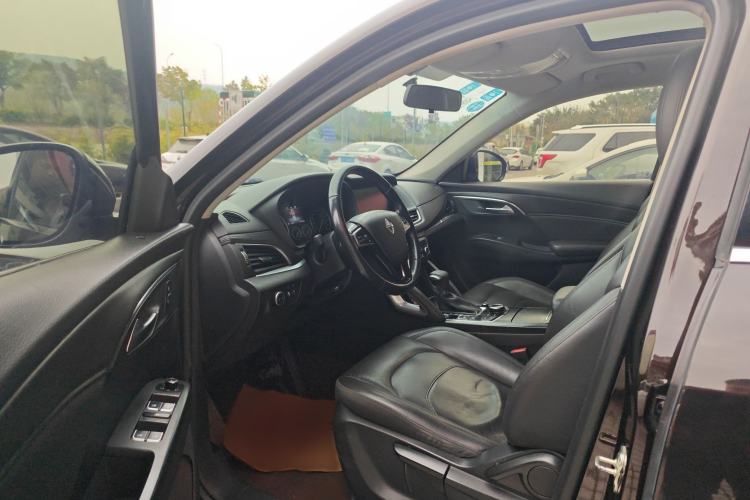 Used BORGWARD BX7 2016 28T 2WD Elite Edition 5-seater
