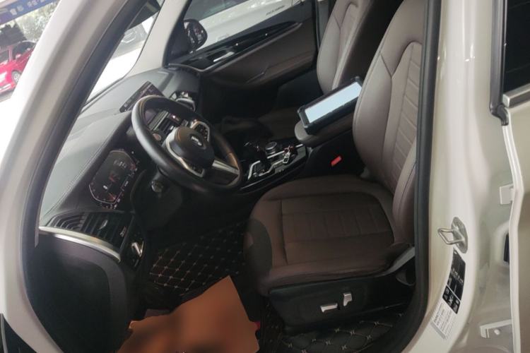 Used BMW X3 2020 xDrive25i M Sport Package Left Front Seat