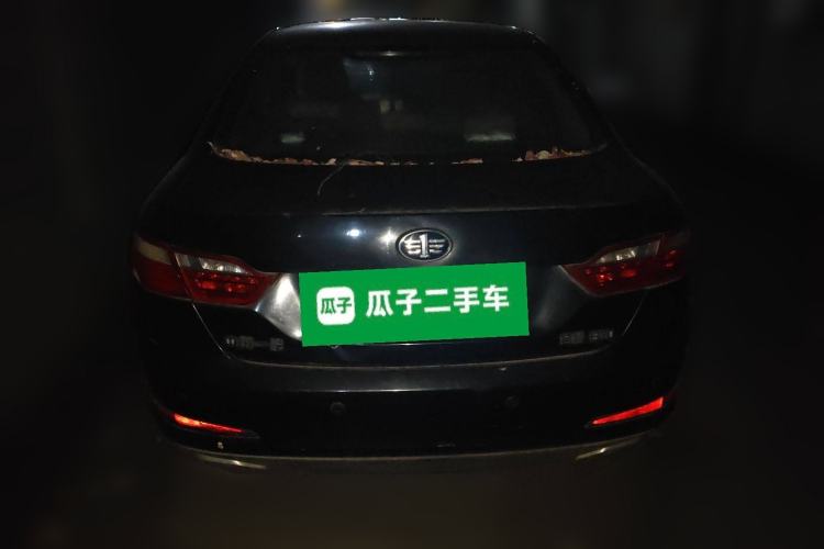 Used Bestune B70 2014 2.0L manual luxury version Rear