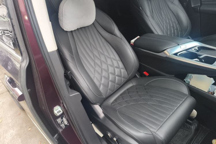 Used SAIC MAXUS G90 2022 2.0T Galaxy Seven-Seater Version
